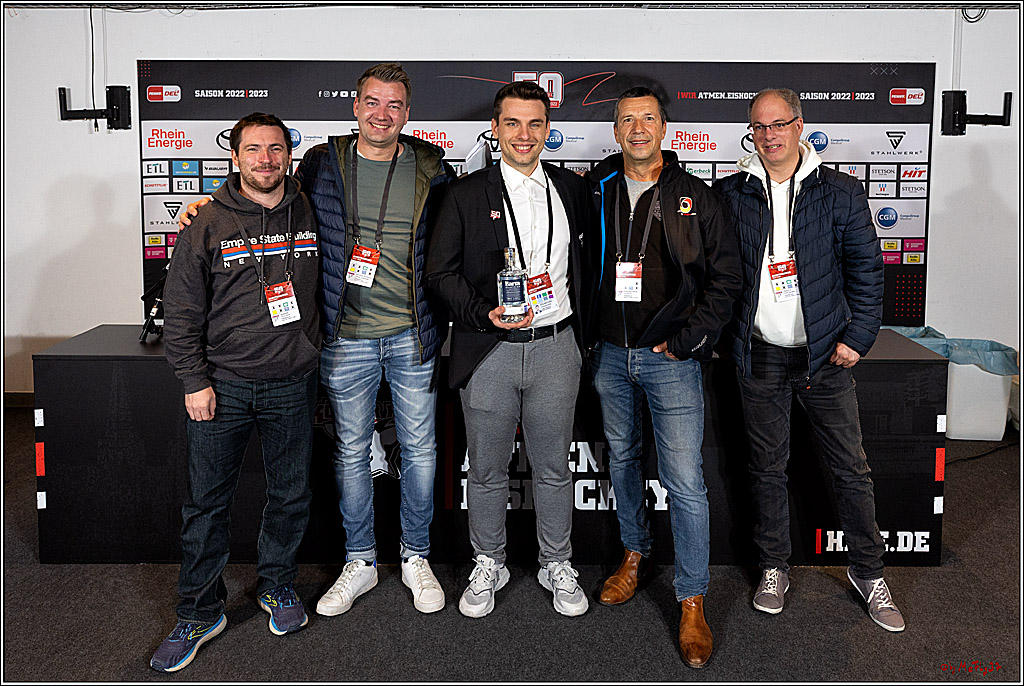 PENNY DEL;  Kölner Haie - Grizzly Wolfsburg; Köln, 21.09.2022